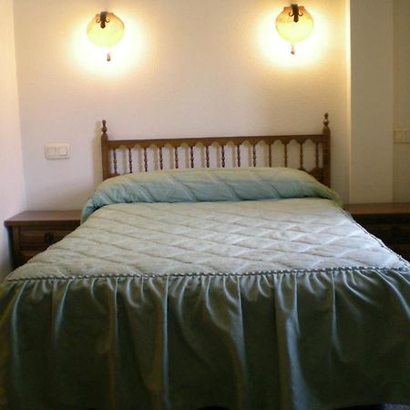 Hotel Puerta Romeros Burgo المظهر الخارجي الصورة