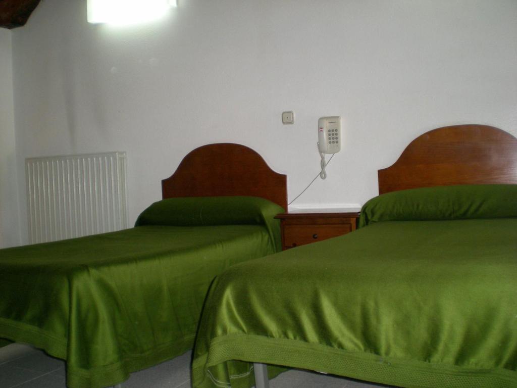 Hotel Puerta Romeros Burgo المظهر الخارجي الصورة