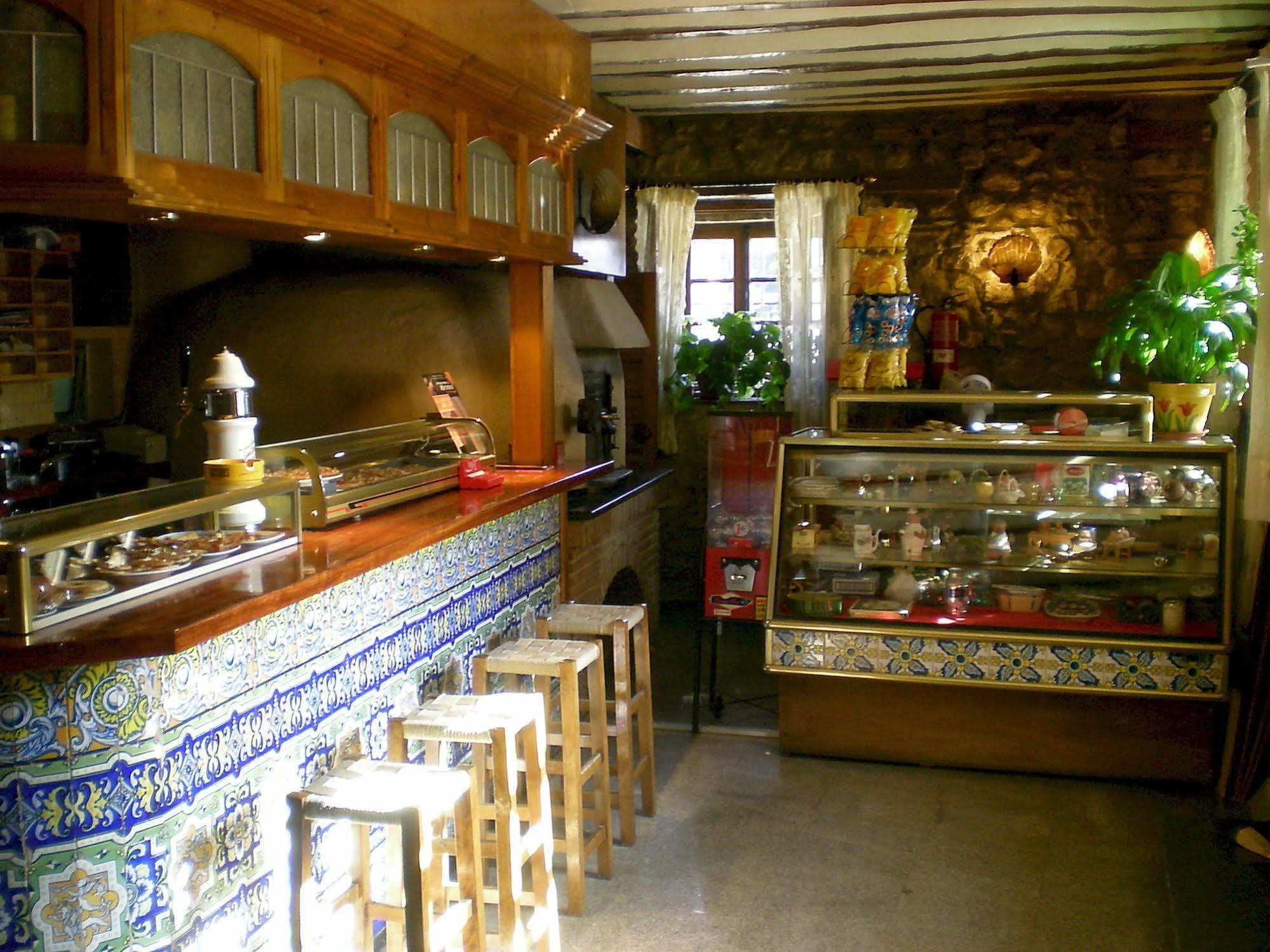 Hotel Puerta Romeros Burgo المظهر الخارجي الصورة